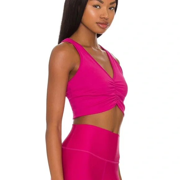 Alo yoga top - Picture 2 of 3